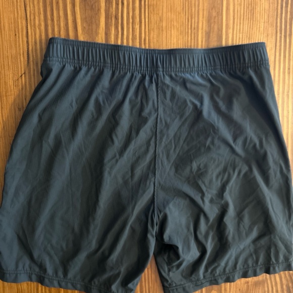 NWT Prana Men's Heiro Lined Shorts Gym Training Size Large Black - Picture 4 of 9